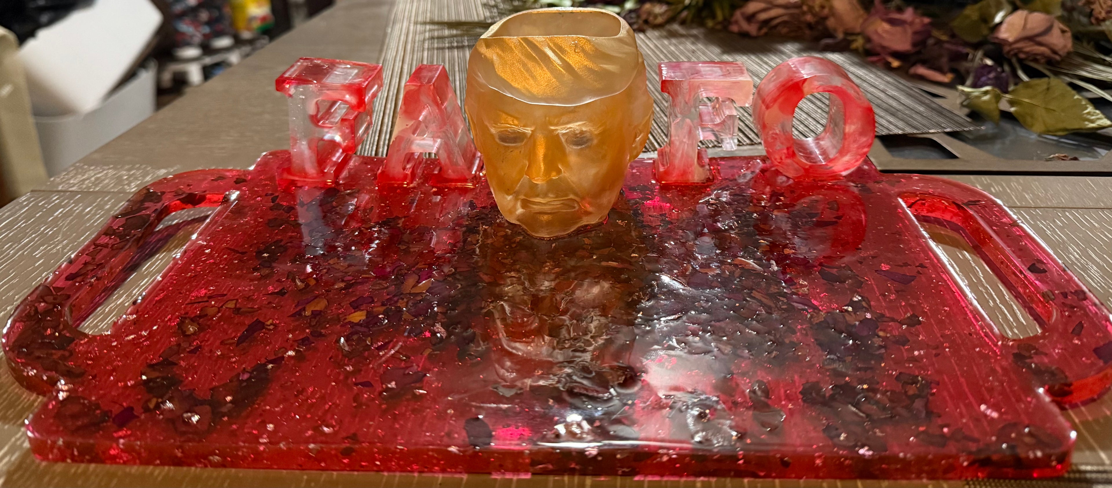 Trump Resin Planter & Tray – Limited Edition Political Décor