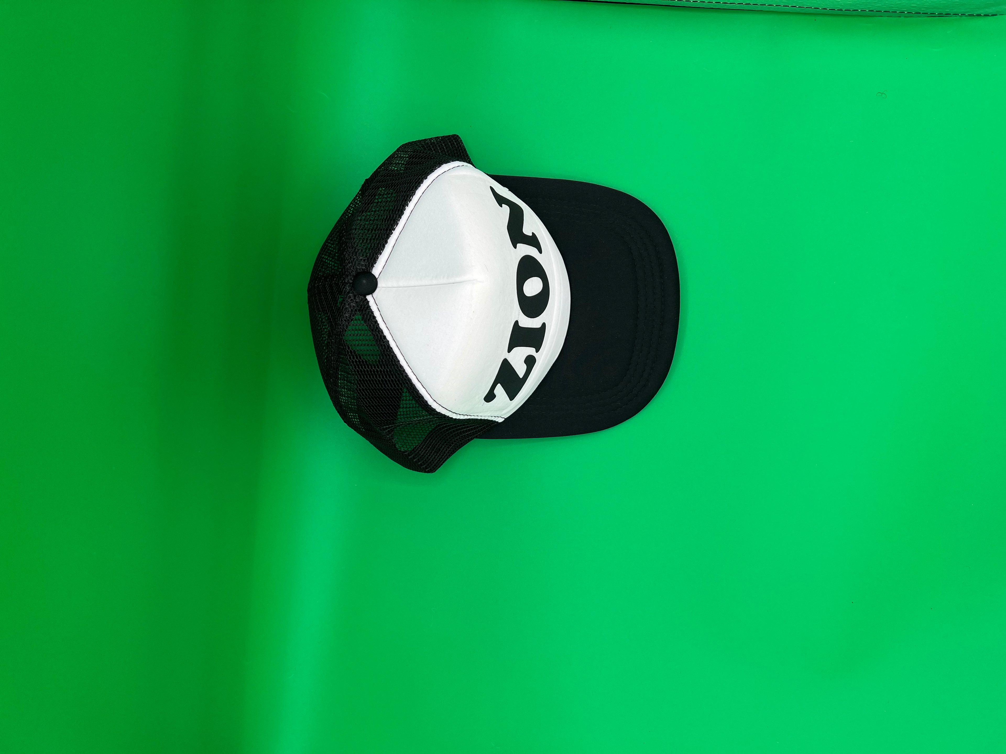 Custom Trucker&